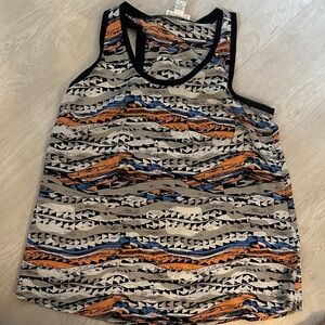 Kenar Geometric Wave Tank Top in Gray, Black, Orange & Blue